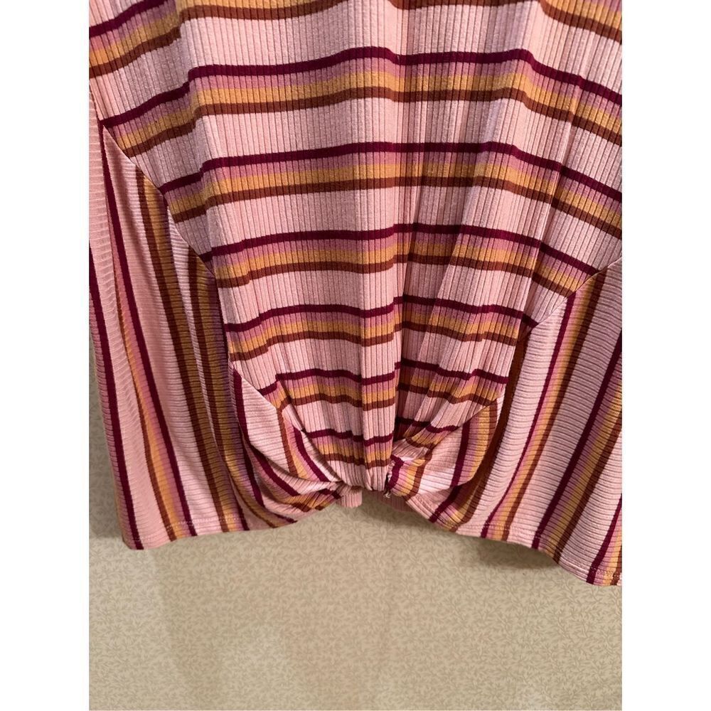 Style & Co tee - Picture 4 of 6